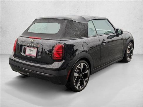 Used 2025 MINI Cooper S FWD image 2