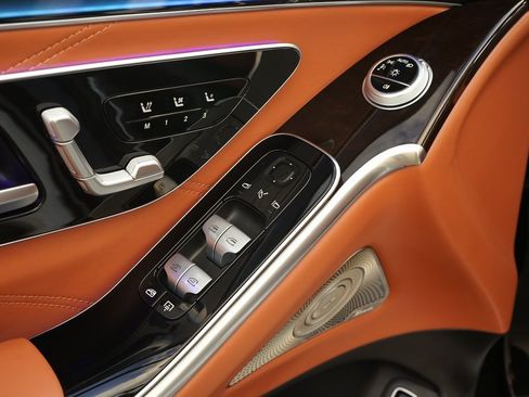 Used 2023 Mercedes-Benz Maybach S 580 Maybach S 580 image 30