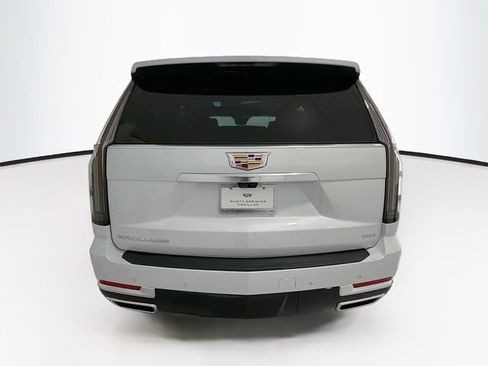New 2026 Cadillac Escalade Luxury AWD/4WD image 6
