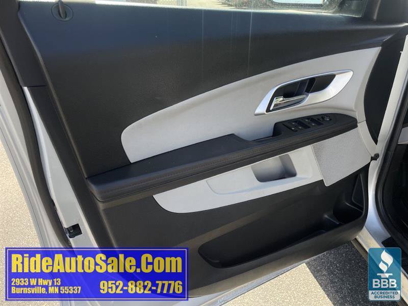 Used 2011 Chevrolet Equinox LT w/ Driver Convenience Package FWD image 9