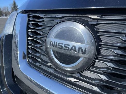 Used 2018 Nissan Rogue S image 29