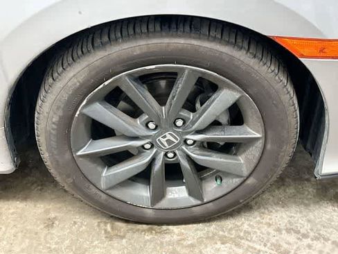 Used 2021 Honda Civic EX image 5