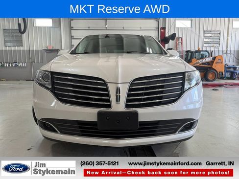 Used 2018 Lincoln MKT AWD w/ Technology Package image 14