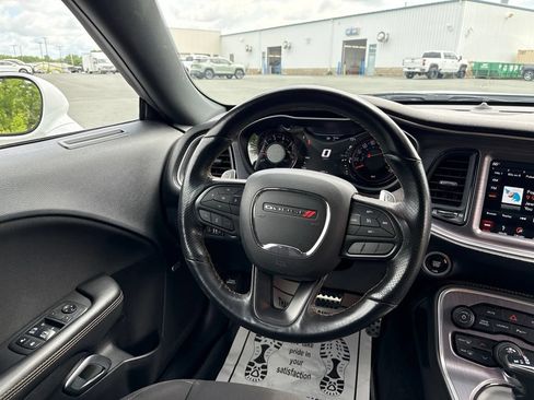 Used 2019 Dodge Challenger R/T Scat Pack w/ Stars & Stripes Edition RWD image 14