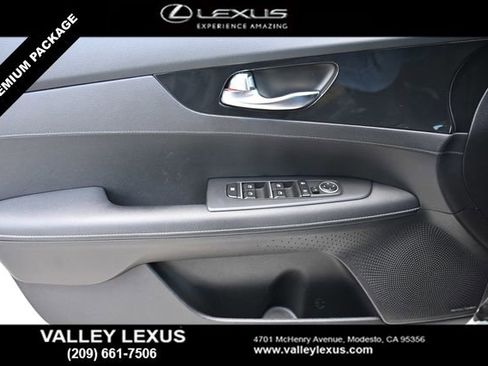 Used 2023 Kia Forte GT-Line w/ GT-Line Premium Package image 16