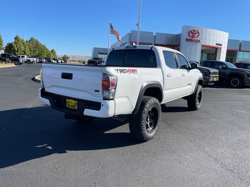 Certified 2023 Toyota Tacoma TRD Off-Road w/ TRD Premium Off Road Package AWD/4WD image 3