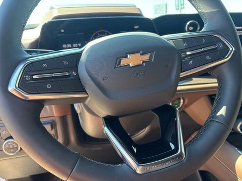 New 2026 Chevrolet Tahoe High Country AWD/4WD image 24