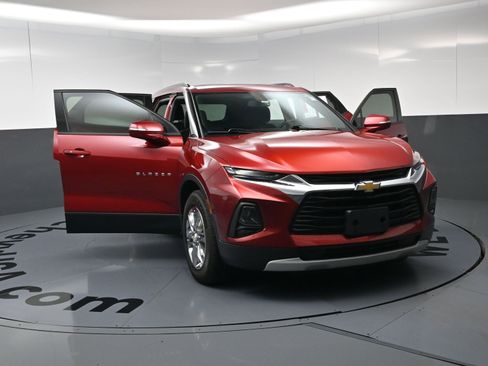 Used 2020 Chevrolet Blazer LT FWD image 14
