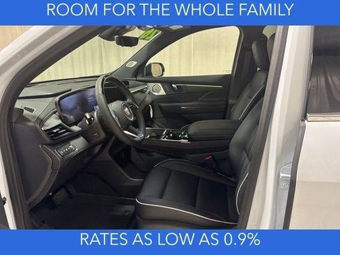 New 2026 Buick Enclave Avenir w/ Super Cruise Package image 9