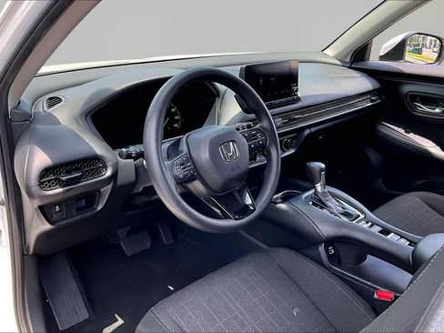 Used 2023 Honda HR-V LX image 14