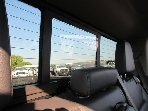Used 2024 GMC Sierra 1500 Elevation w/ Elevation Premium Package AWD/4WD image 26