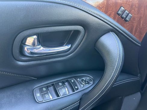 Used 2019 INFINITI QX80 Luxe w/ Proassist Package image 30