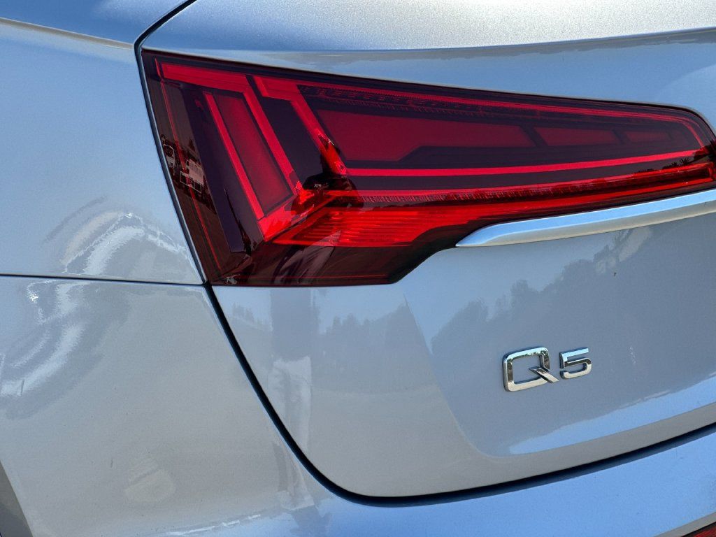 Used 2022 Audi Q5 2.0T Premium Plus AWD/4WD image 26