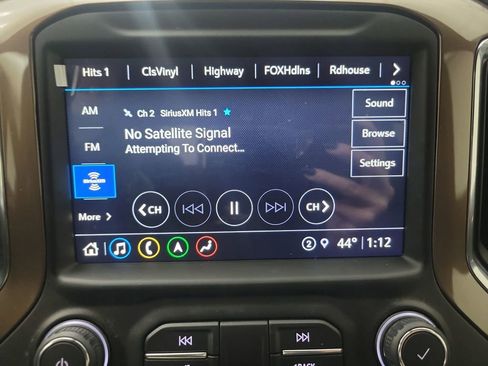 Used 2021 Chevrolet Silverado 2500 High Country w/ Technology Package image 23