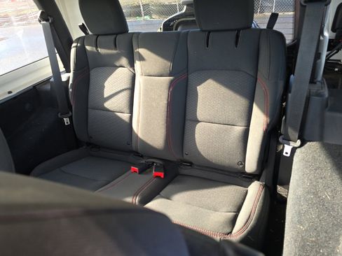 Used 2020 Jeep Wrangler Rubicon image 8