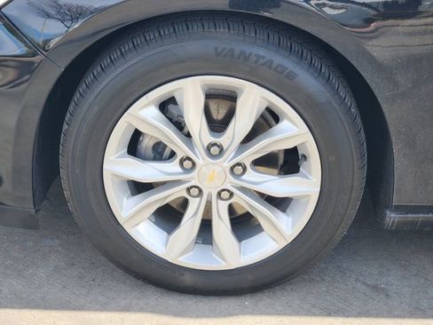 Used 2022 Chevrolet Malibu LT image 10