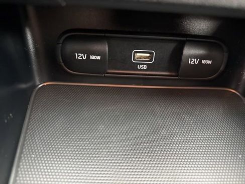 Used 2023 Kia Forte LXS image 28