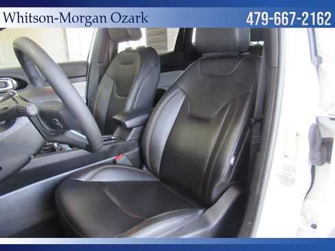 Used 2024 Jeep Compass Limited AWD/4WD image 21