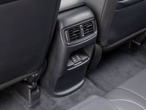 Used 2022 Honda CR-V EX-L image 16