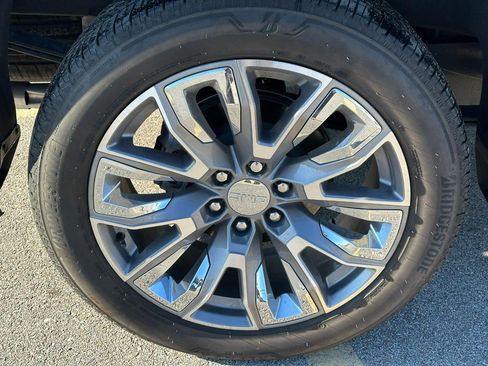 Used 2025 GMC Sierra 1500 Denali w/ Denali Reserve Package image 6