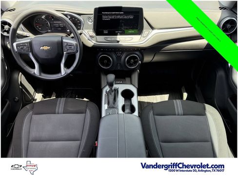 Certified 2024 Chevrolet Blazer LT w/ Convenience Package FWD image 10