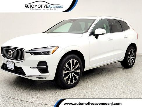 Used 2023 Volvo XC60 B5 Plus w/ Climate Package image 1