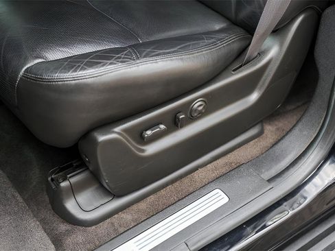 Used 2011 Cadillac Escalade EXT Luxury image 8