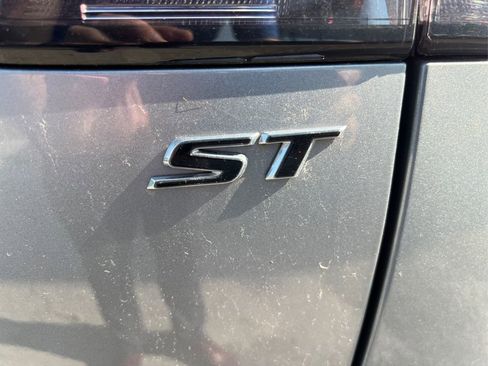 Used 2023 Buick Envision Preferred w/ Sport Touring Package image 14