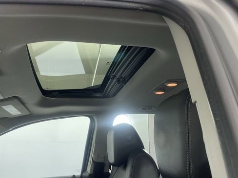 Used 2015 GMC Acadia SLT w/ Open Road Package image 8