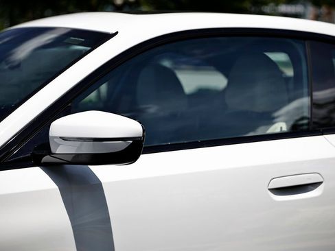 Used 2025 BMW 230i Coupe image 10