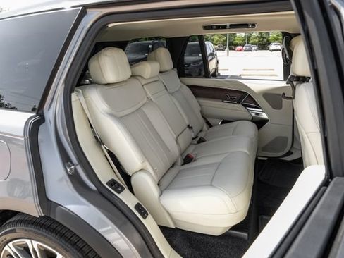 New 2026 Land Rover Range Rover Long Wheelbase SE AWD/4WD image 42