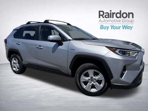 Used 2020 Toyota RAV4 XLE w/ Convenience Package AWD/4WD image 1