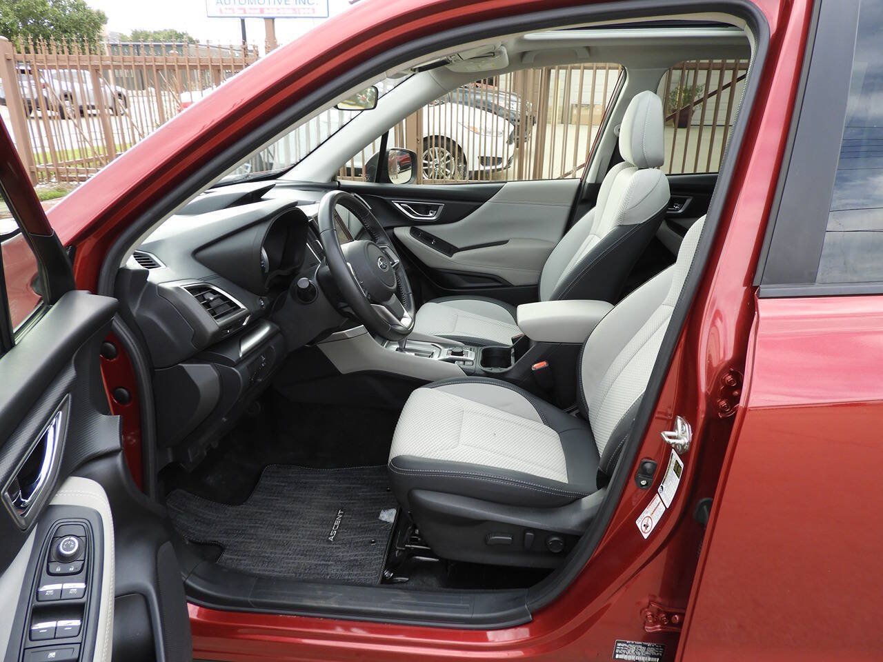 Used 2019 Subaru Forester Premium AWD/4WD image 16