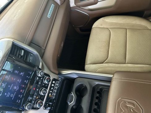 Used 2019 RAM 1500 Laramie image 25