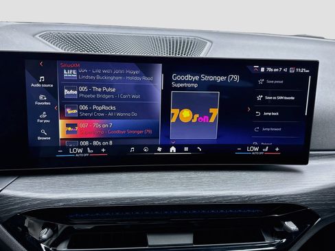 Used 2025 BMW i4 eDrive40 w/ M Sport Package RWD image 11