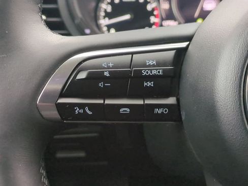 Used 2025 MAZDA MAZDA3 2.5 Turbo Sedan w/Premium Plus image 24