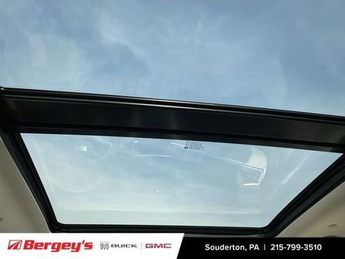 Used 2023 Cadillac XT5 Premium Luxury image 21