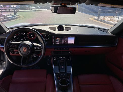 Used 2020 Porsche 911 Carrera S image 20