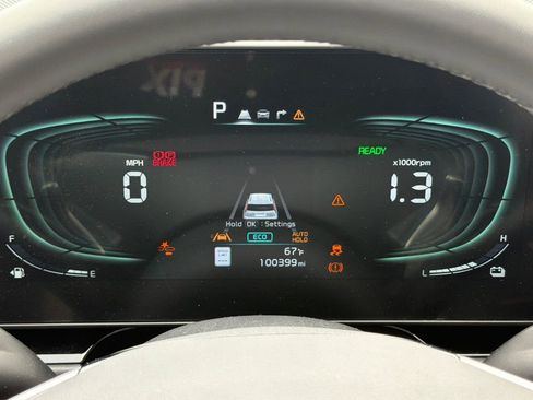 Used 2023 Kia Niro EX FWD image 24