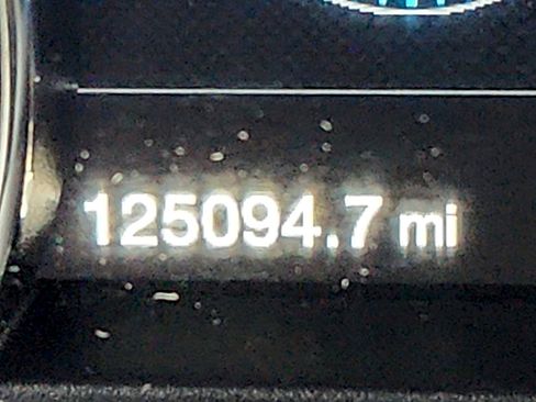 Used 2015 Ford F150 Platinum w/ Equipment Group 701A Luxury image 22