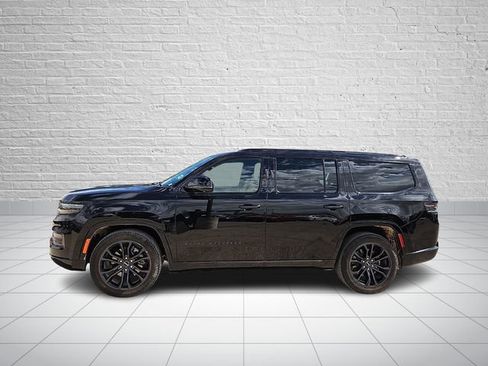 Used 2024 Jeep Grand Wagoneer Series III w/ Rear Seat Video Group 1 image 2