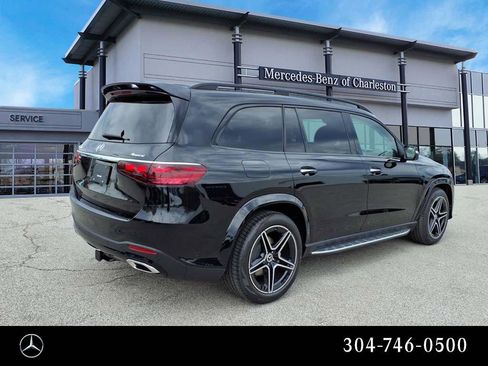 New 2026 Mercedes-Benz GLS 450 4MATIC image 3