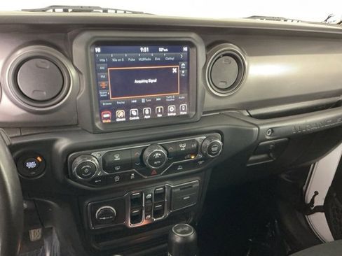 Used 2021 Jeep Wrangler Unlimited Sport S w/ Sun And Sound Package image 18