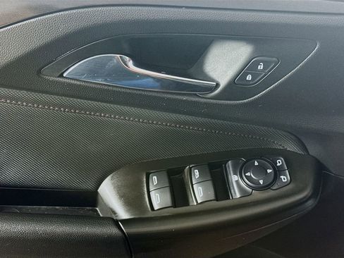 Used 2021 Chevrolet TrailBlazer RS w/ Sun and Liftgate Package image 20