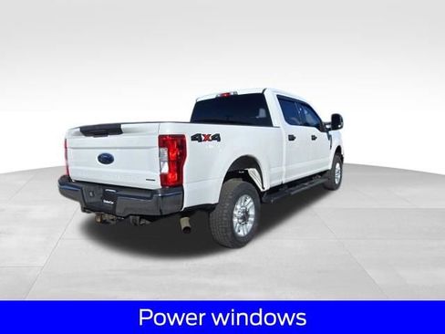 Certified 2018 Ford F250 XLT image 8