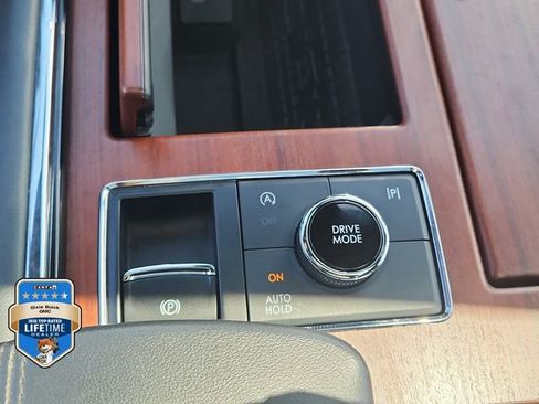 Used 2022 Lincoln Navigator L Reserve AWD/4WD image 33