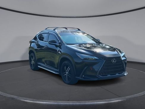 Used 2022 Lexus NX 350 AWD image 2