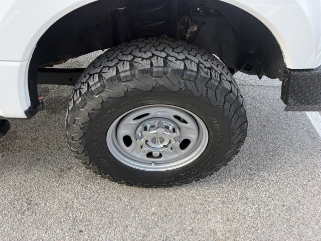 Used 2019 Ford F350 XL w/ Power Equipment Group AWD/4WD image 17