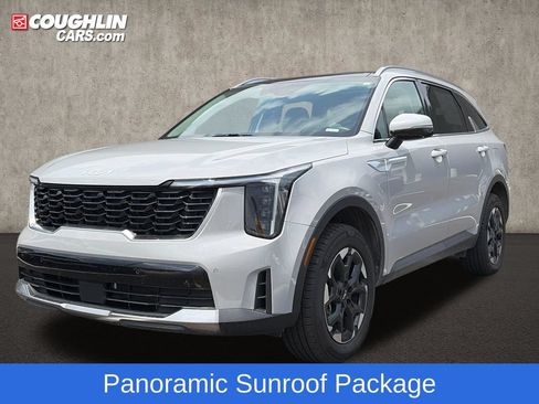 Used 2025 Kia Sorento S w/ Panoramic Sunroof Package AWD/4WD image 4