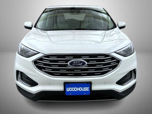 Used 2024 Ford Edge Titanium AWD/4WD image 2